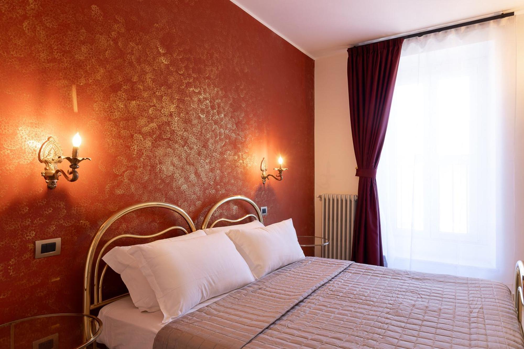 Dimora Cardinal Moroni Hotel โรม ภายนอก รูปภาพ