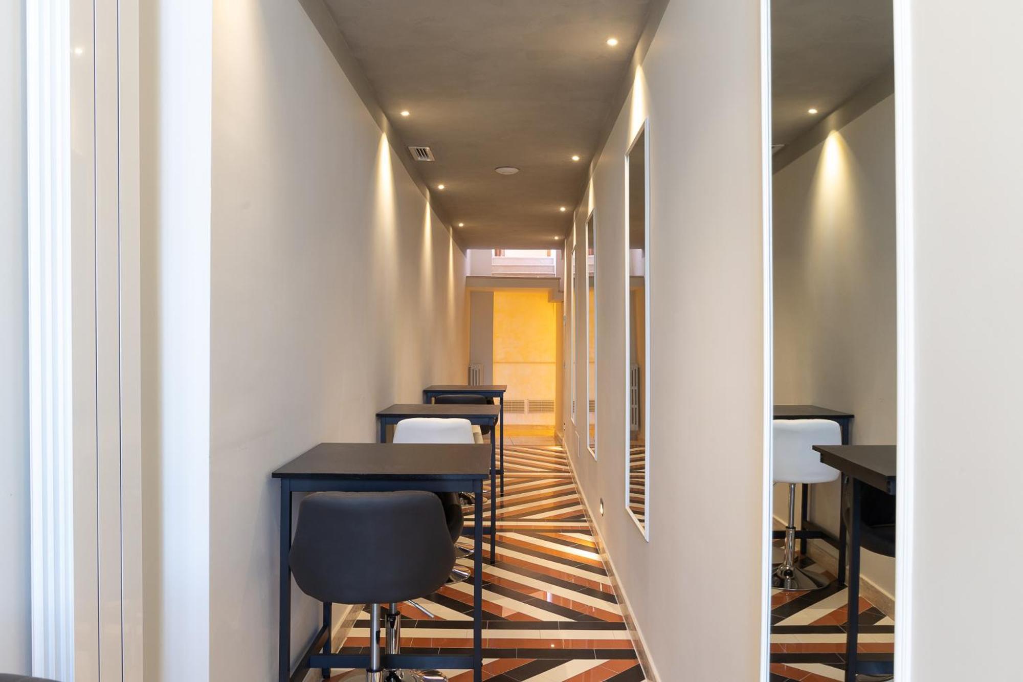 Dimora Cardinal Moroni Hotel โรม ภายนอก รูปภาพ
